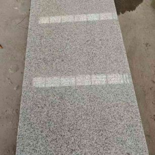 平顶山芝麻白光面毛板