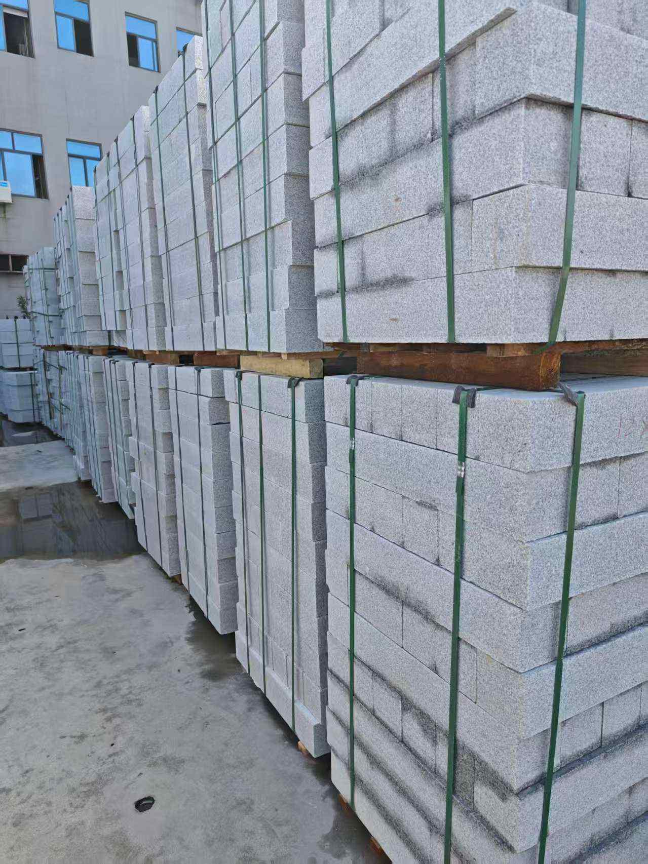 平顶山芝麻白路牙石，路侧石