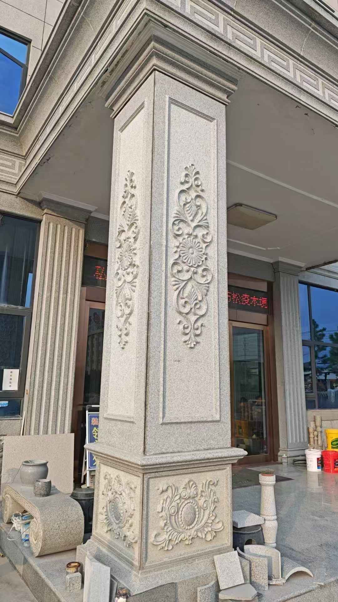 平顶山芝麻白别墅雕刻柱子  黄金麻