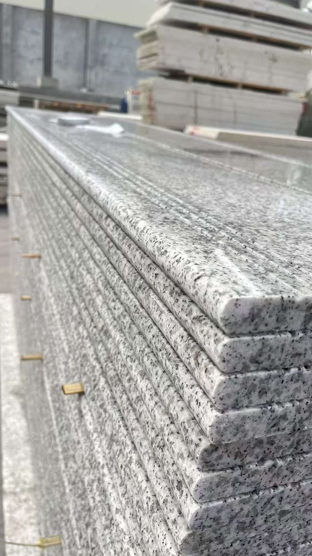 平顶山芝麻白楼梯踏步 花岗岩楼梯板材